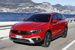 FIAT TIPO RED